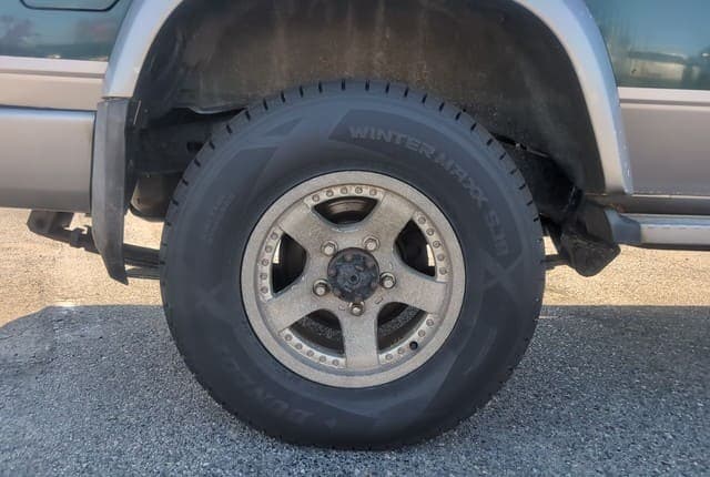 2001 Toyota Land Cruiser JDM car for sale — photo 11 of 25
