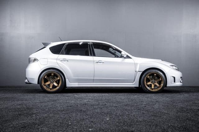 2009 Subaru Impreza JDM car for sale — photo 9 of 19