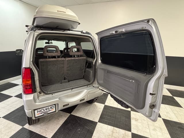 2000 Suzuki Jimny JDM car for sale — photo 11 of 25