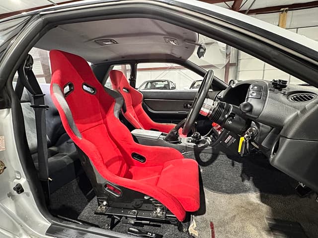 1994 Nissan Skyline JDM car for sale — photo 13 of 25