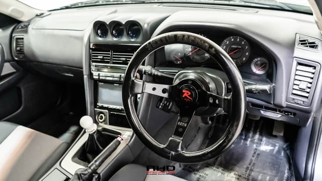 1999 Nissan Skyline JDM car for sale — photo 13 of 25