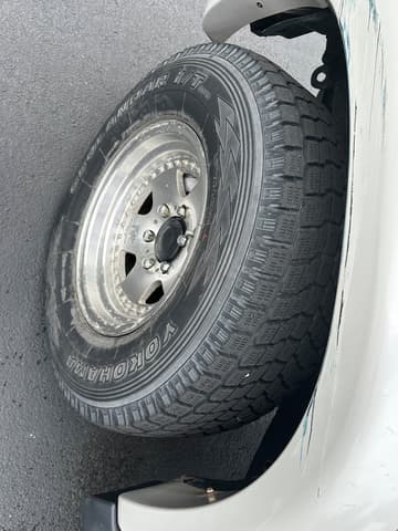 1997 Toyota Hilux Surf JDM car for sale — photo 10 of 10