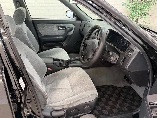 1998 Nissan Skyline JDM car for sale — photo 11 of 17