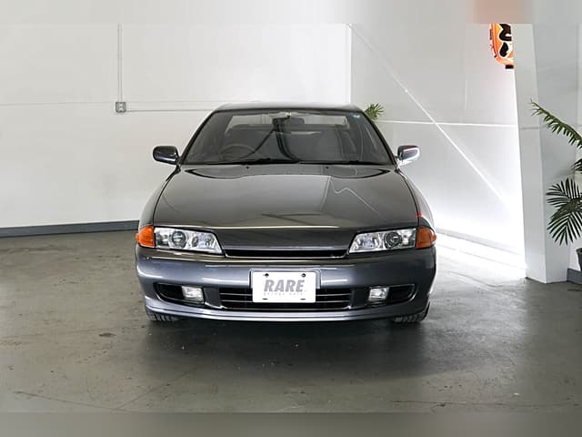 1993 Nissan Skyline JDM car for sale — photo 4 of 25