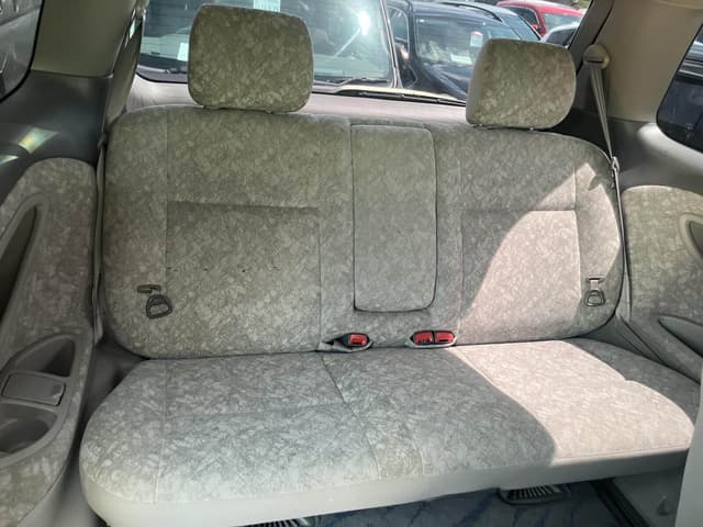 2000 Toyota Estima JDM car for sale — photo 11 of 12
