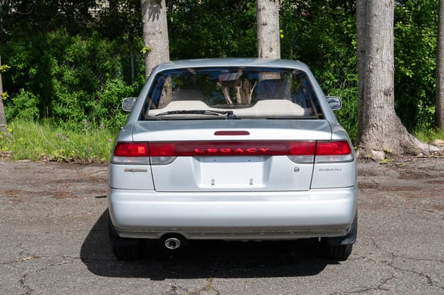 1996 Subaru Legacy JDM car for sale — photo 5 of 15