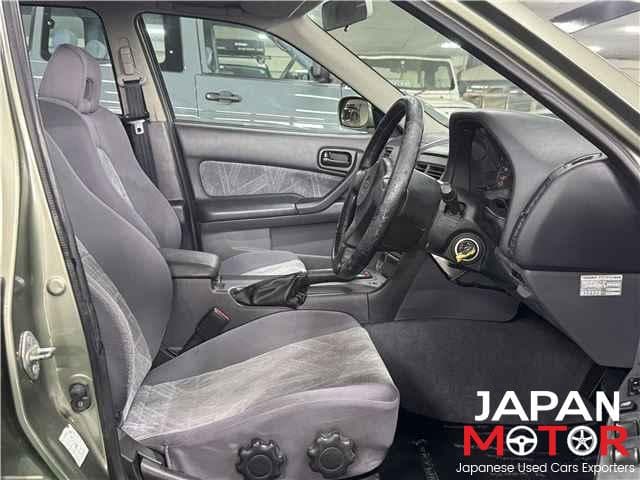 2000 Nissan Skyline JDM car for sale — photo 7 of 10