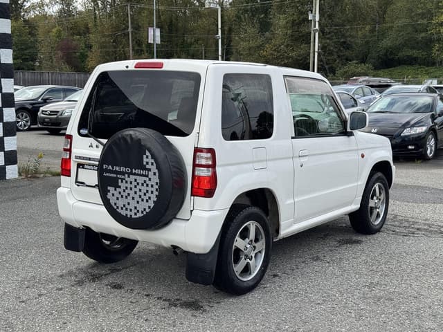 2004 Mitsubishi Pajero Mini JDM car for sale — photo 7 of 18