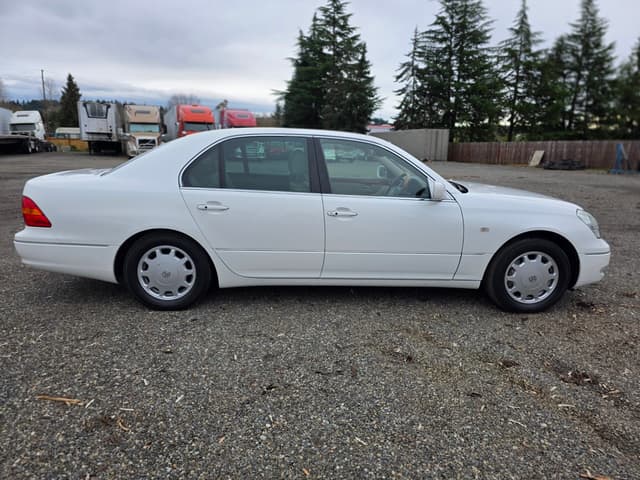 2000 Toyota Celsior JDM car for sale — photo 6 of 14