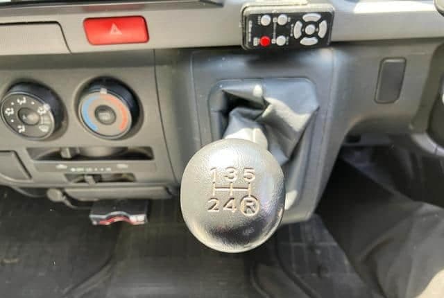 2011 Toyota HiAce JDM car for sale — photo 19 of 19