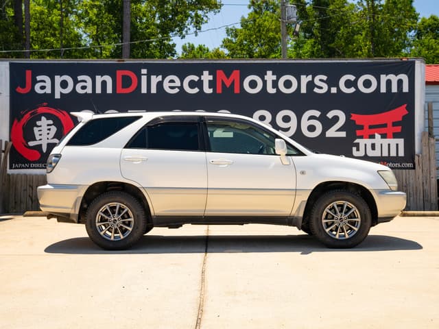 2001 Toyota Harrier JDM car for sale — photo 6 of 16