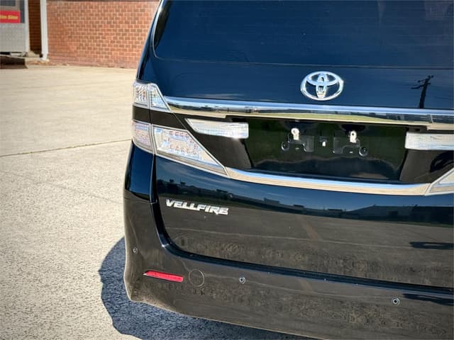 2012 Toyota Alphard JDM car for sale — photo 9 of 25