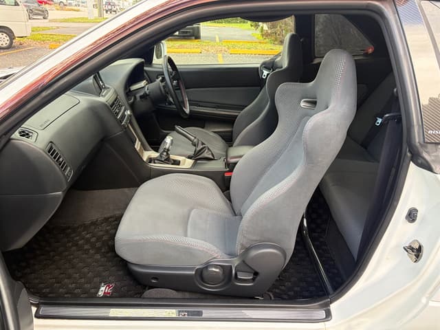 1999 Nissan Skyline JDM car for sale — photo 13 of 18