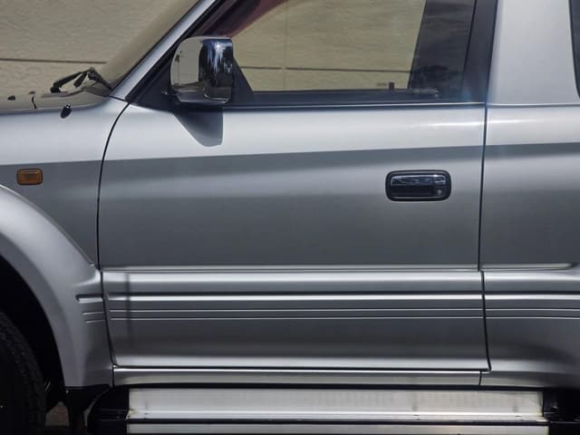 2001 Toyota Land Cruiser Prado JDM car for sale — photo 23 of 25