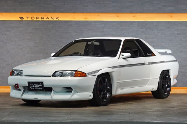 1990 Nissan Skyline JDM car for sale — photo 9 of 25