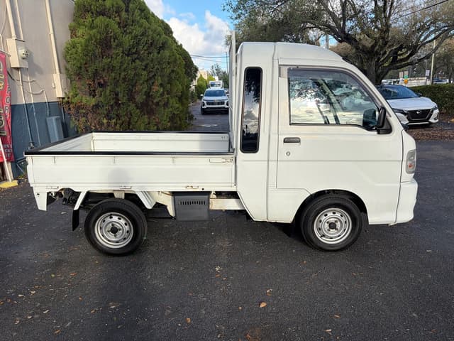 2000 Daihatsu Hijet JDM car for sale — photo 5 of 17