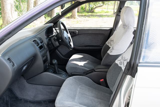 1996 Subaru Legacy JDM car for sale — photo 9 of 15
