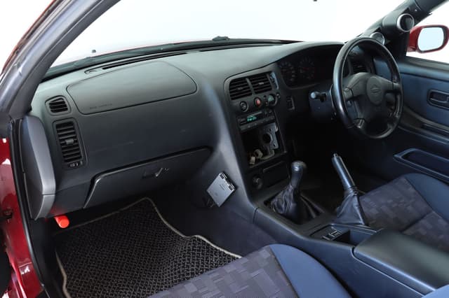 1997 Nissan Skyline JDM car for sale — photo 11 of 25