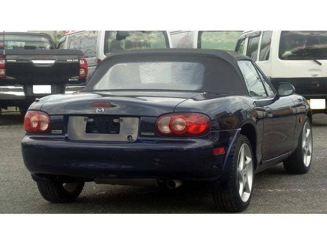 2001 Mazda Roadster (Eunos Roadster / MX-5) JDM car for sale — photo 14 of 20