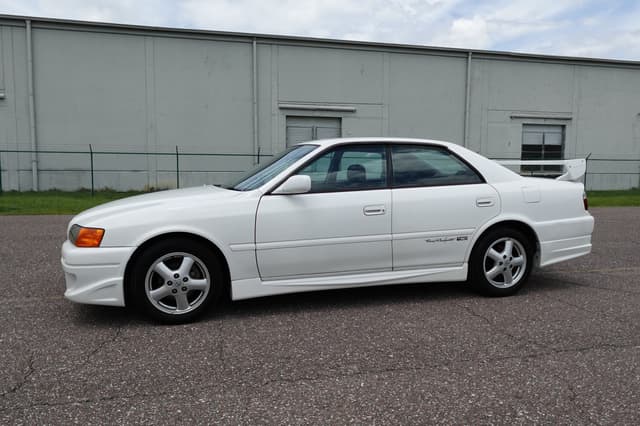 1999 Toyota Chaser JDM car for sale — photo 12 of 20