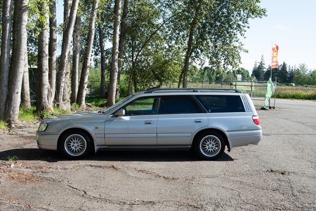 2000 Nissan Stagea JDM car for sale — photo 7 of 15
