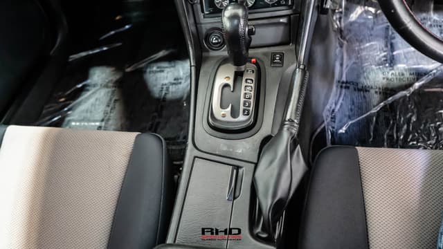 1998 Nissan Skyline JDM car for sale — photo 16 of 25