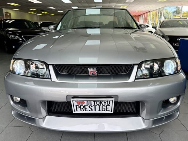 1998 Nissan Skyline JDM car for sale — photo 2 of 5