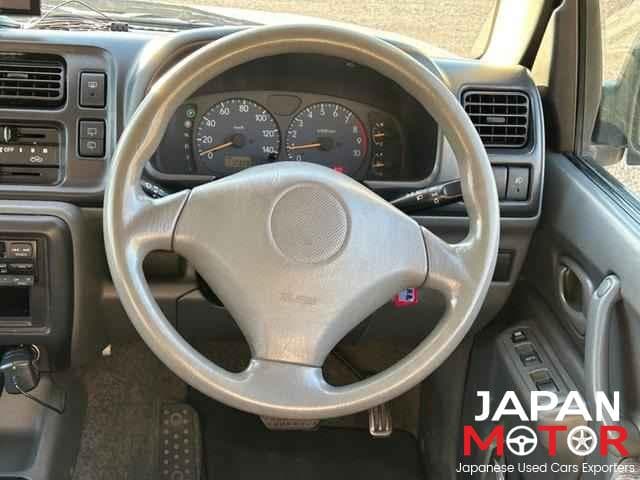1999 Suzuki Jimny JDM car for sale — photo 8 of 10
