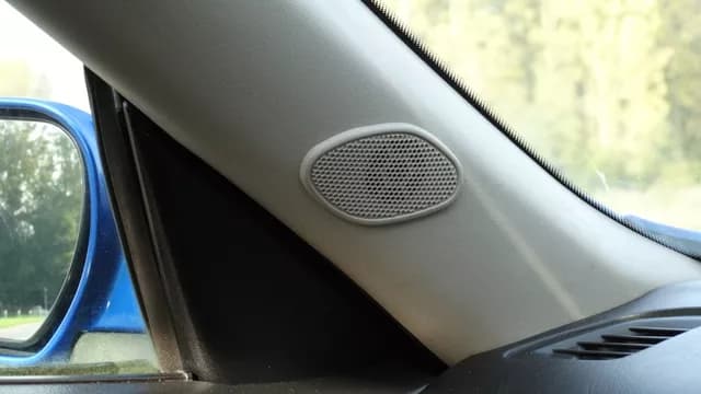 2000 Nissan Stagea JDM car for sale — photo 17 of 25
