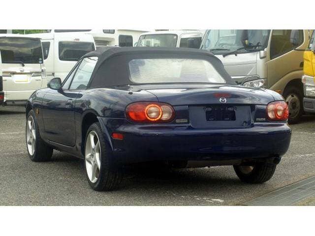 2001 Mazda Roadster (Eunos Roadster / MX-5) JDM car for sale — photo 15 of 20