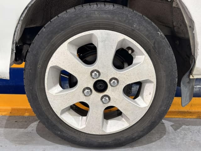 2000 Daihatsu Hijet JDM car for sale — photo 19 of 25