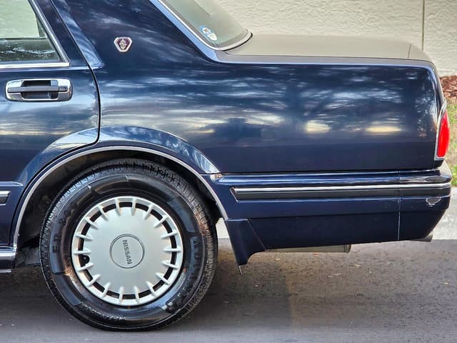 1999 Nissan Cedric JDM car for sale — photo 14 of 25