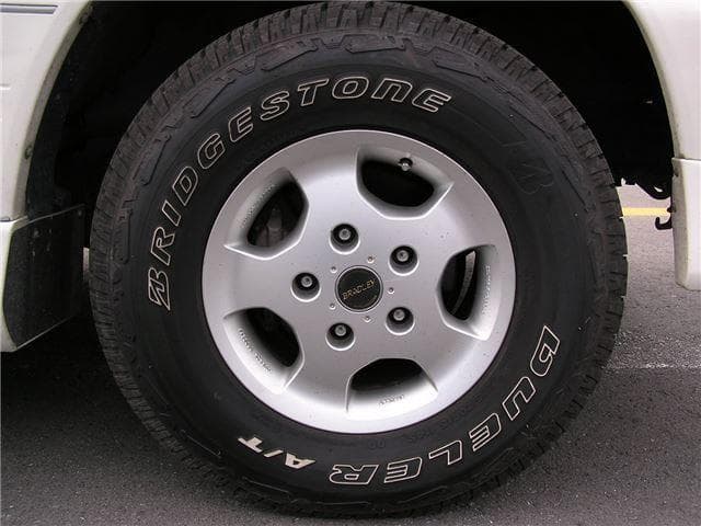 1998 Toyota Land Cruiser JDM car for sale — photo 19 of 25