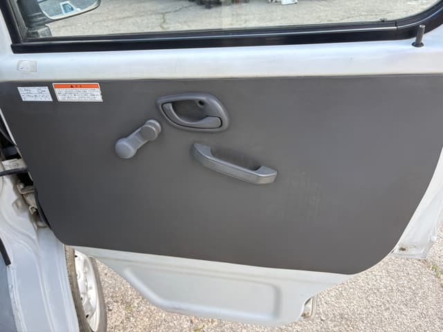 1999 Suzuki Carry JDM car for sale — photo 12 of 25