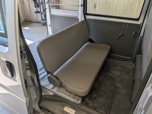 2001 Mitsubishi Minicab JDM car for sale — photo 15 of 23