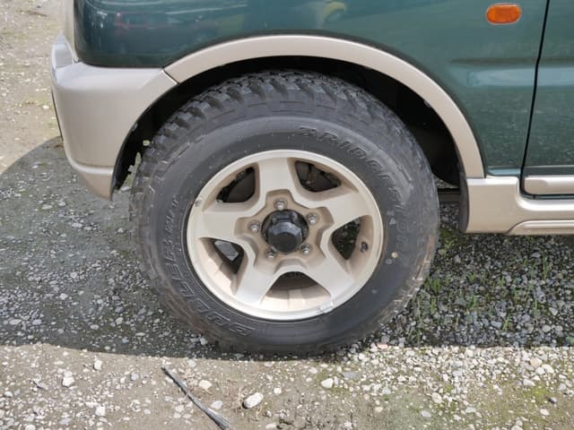2001 Suzuki Jimny JDM car for sale — photo 19 of 25