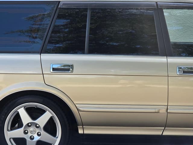 1994 Toyota Crown JDM car for sale — photo 18 of 25