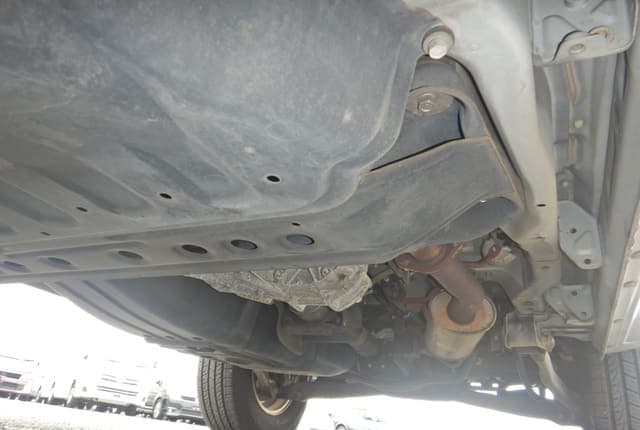 2007 Mitsubishi Pajero JDM car for sale — photo 17 of 25