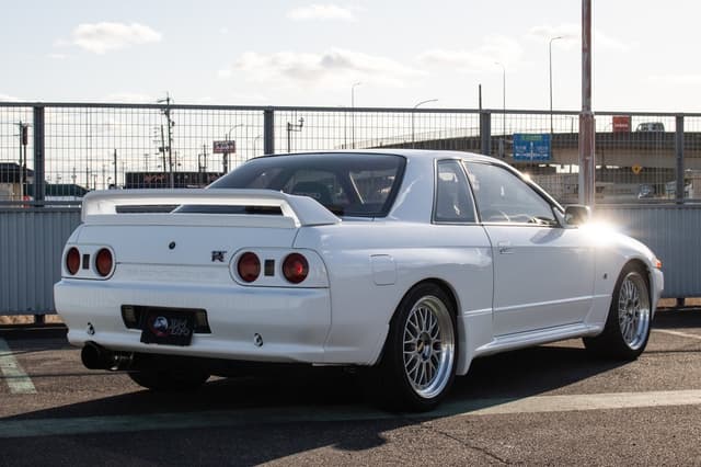 1994 Nissan Skyline JDM car for sale — photo 10 of 25