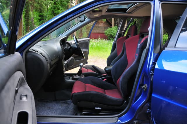 2000 Mitsubishi Lancer Evolution JDM car for sale — photo 12 of 23