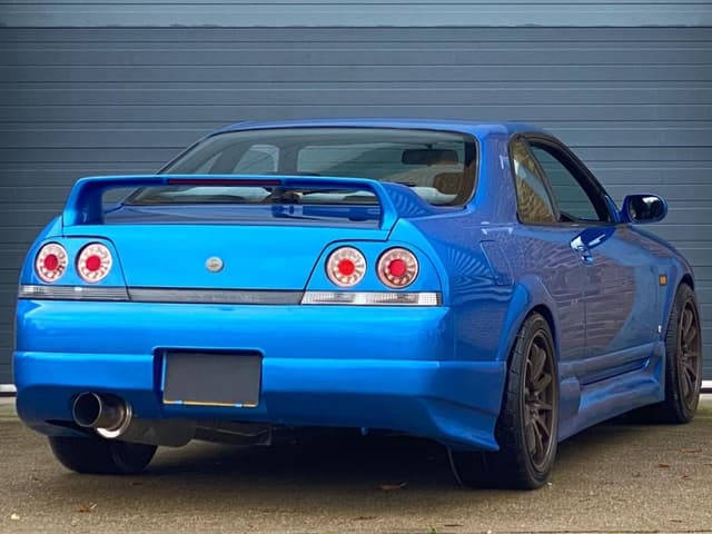 1995 Nissan Skyline JDM car for sale — photo 10 of 25