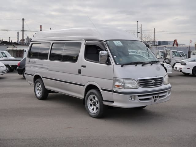 2001 Toyota HiAce JDM car for sale — photo 3 of 25