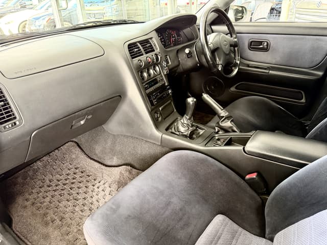 1998 Nissan Skyline JDM car for sale — photo 5 of 5