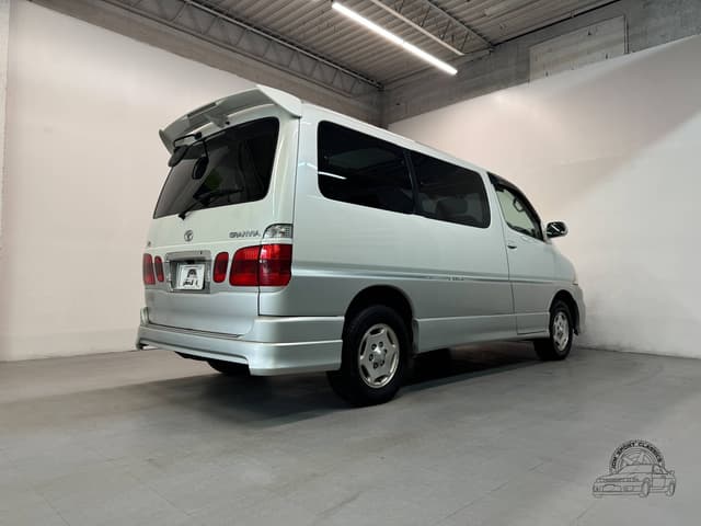 1999 Toyota Granvia JDM car for sale — photo 12 of 25