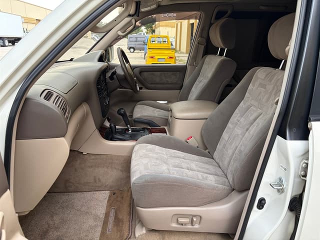 2000 Toyota Land Cruiser JDM car for sale — photo 14 of 23