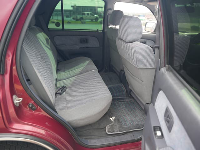 1998 Toyota Hilux Surf JDM car for sale — photo 12 of 14