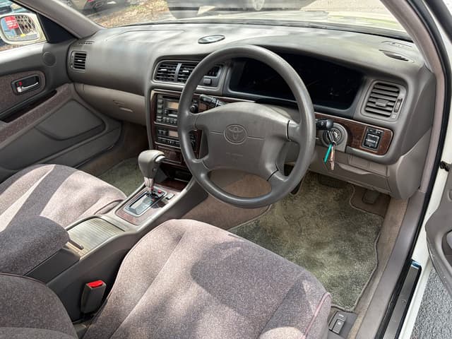 1997 Toyota Chaser JDM car for sale — photo 10 of 17
