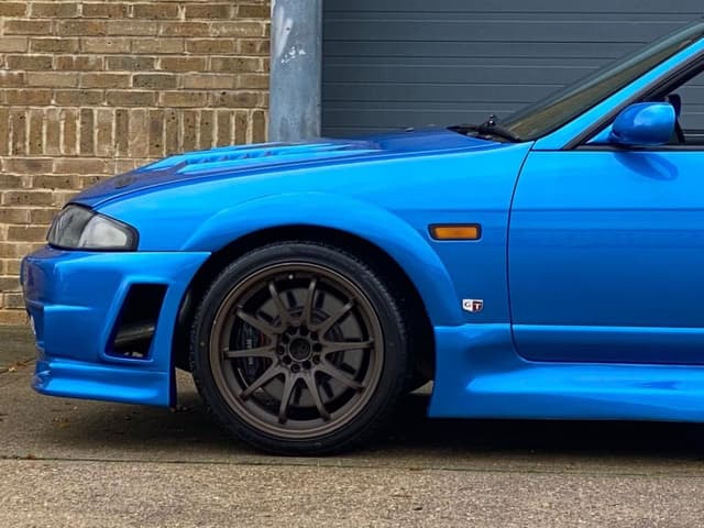 1995 Nissan Skyline JDM car for sale — photo 16 of 25