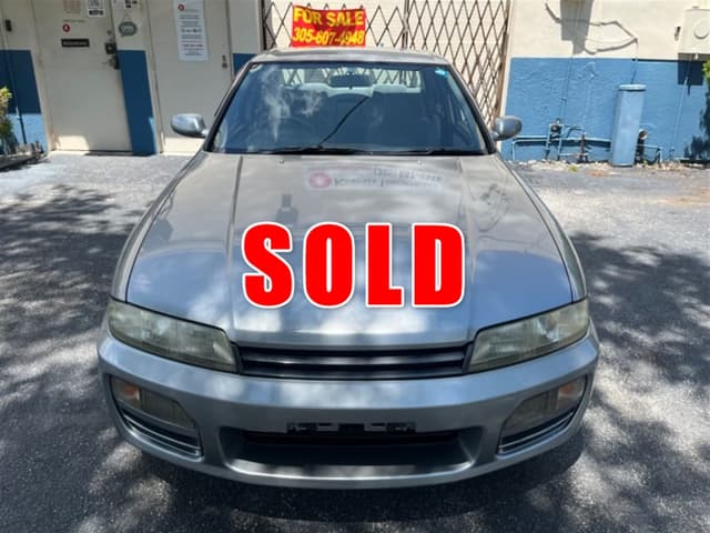 1997 Nissan Skyline JDM car for sale — photo 2 of 16