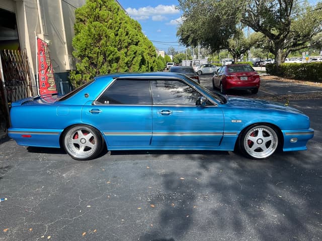 1991 Nissan Cima JDM car for sale — photo 8 of 16